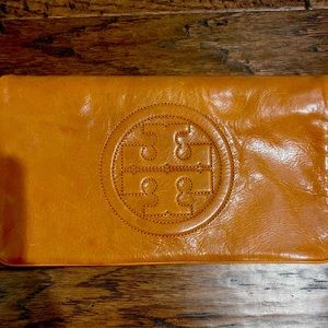 Tory Burch envelope clutch